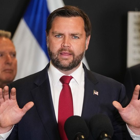 Τζέι Ντι Βανς: «Καρφιά» στο Ισραήλ για τον πόλεμο στο Ιράν – Το ρήγμα εντός των Ρεπουμπλικάνων
