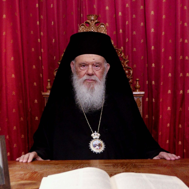 Πασχαλινό μήνυμα Αρχιεπισκόπου Ιερωνύμου: Τα σύμβολα και οι συμβολισμοί της Ανάστασης