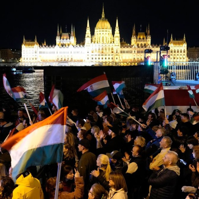 Ουγγαρία: Τι σημαίνει το τέλος της εξουσίας Όρμπαν για την Ουγγαρία, την ΕΕ και τον κόσμο;