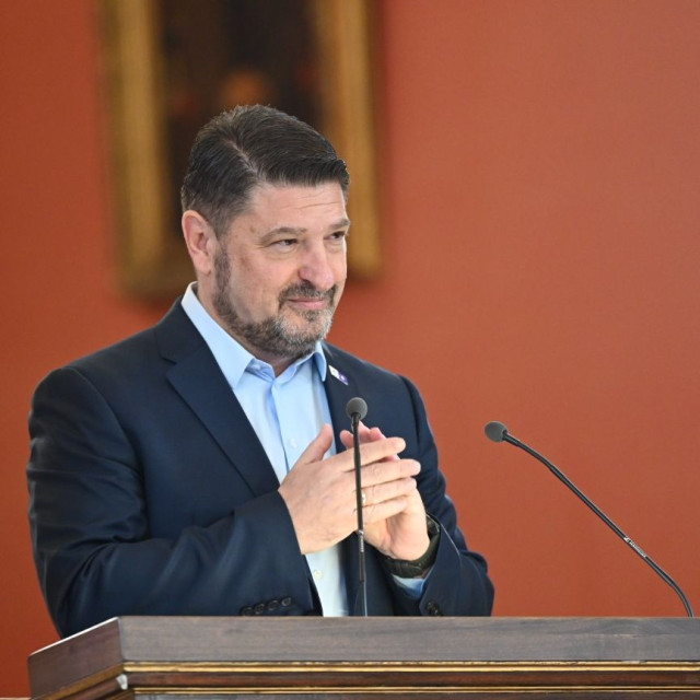 Ευχές του Νίκου Χαρδαλιά για το Πάσχα: «Ένα μήνυμα ζωής, ελπίδας και αναγέννησης»