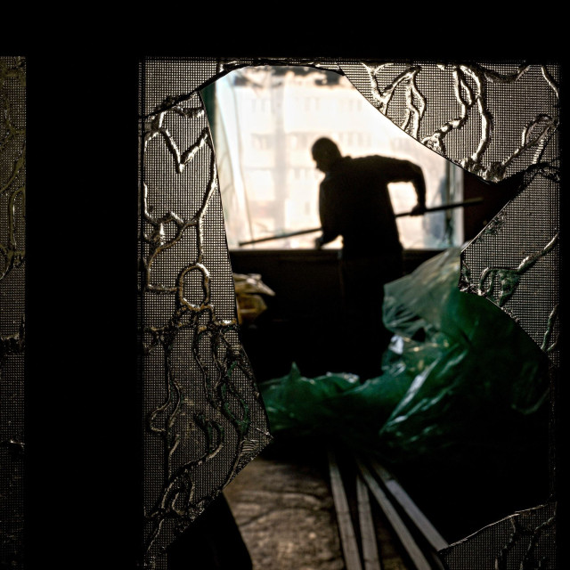 Ουκρανία: Το Κίεβο καταγγέλλει πάνω από 460 παραβιάσεις της πασχαλινής ανακωχής