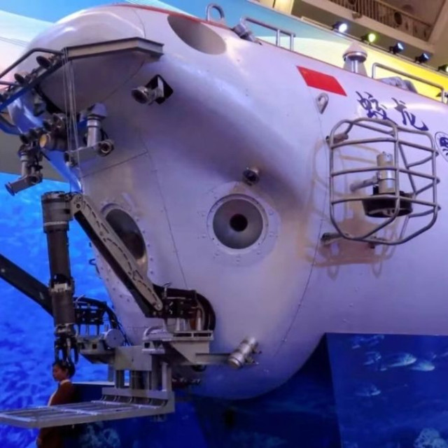 Το μέγα-έργο της Κίνας θα μεταφέρει 500.000 εκατομμυριούχους σε βάθος έως και 4.000 μέτρων