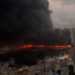 Κίνα: Μεγάλη φωτιά σε εγκαταστάσεις γνωστής αυτοκινητοβιομηχανίας