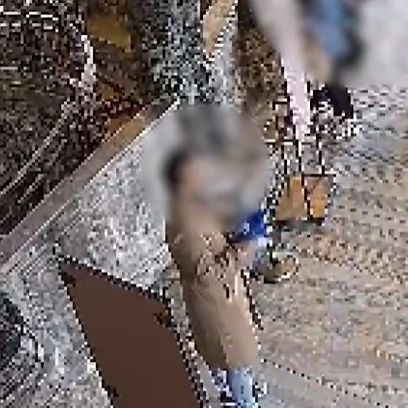 Συνελήφθησαν γιατί άνοιξαν ελληνική σημαία με σταυρό μέσα στην Αγιά Σοφιά, τη Μεγάλη Πέμπτη - Βίντεο