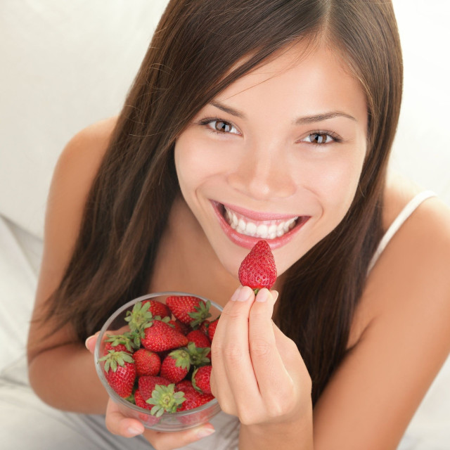 Φράουλες: Γιατί αυτό το καθημερινό φρούτο είναι πιο ισχυρό απ’ ό,τι φαίνεται