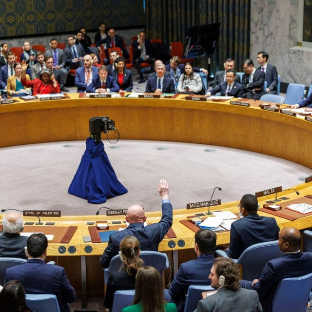 ΟΗΕ: Ανανέωση έως το 2027 του καθεστώτος κυρώσεων για παράνομη εξαγωγή πετρελαίου από τη Λιβύη