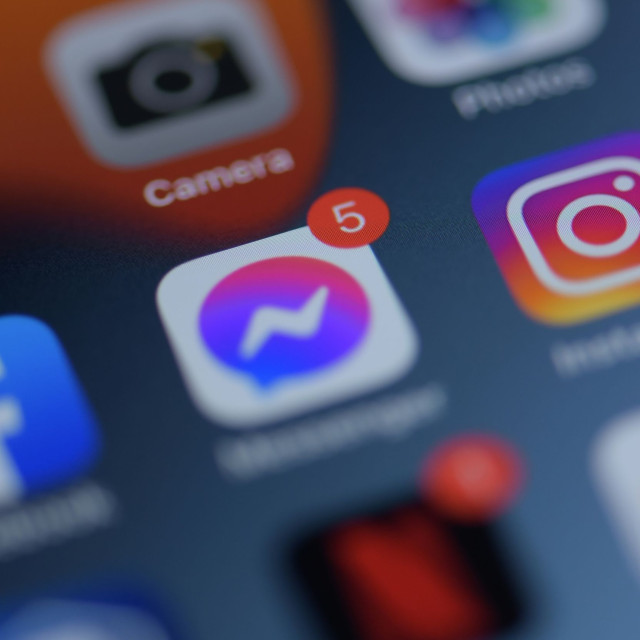 Προβλήματα σε Facebook και Messenger αναφέρουν οι χρήστες