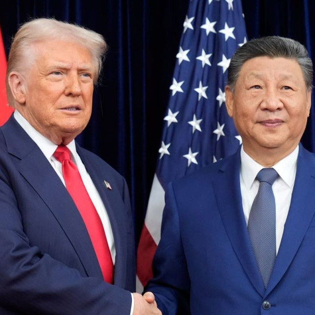 Τραμπ: Ζήτησα από τον Κινέζο πρόεδρο να μην στείλει όπλα στο Ιράν