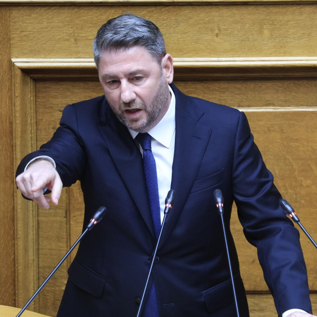 Ανδρουλάκης: «Εκλογές τώρα, πώς θέλετε να το ζητάω, για να φύγετε μια ώρα αρχύτερα!»