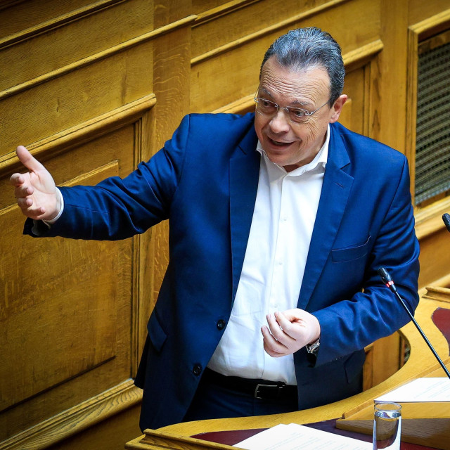 Φάμελλος σε Μητσοτάκη: Πρέπει να παραιτηθείτε, μόνη λύση είναι οι εκλογές