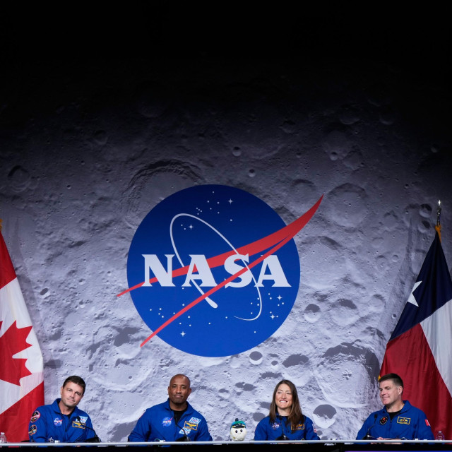 Συγκλονιστική περιγραφή: Πώς βίωσαν οι αστροναύτες του Artemis II την «έντονη» επανείσοδο