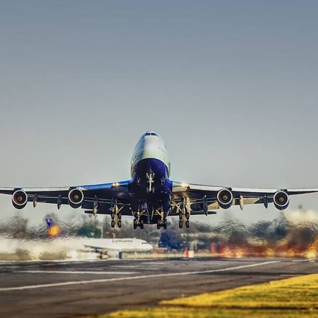 Διεθνής Οργανισμός Ενέργειας: Η Ευρώπη θα ξεμείνει από καύσιμα αεριωθουμένων σε έξι εβδομάδες