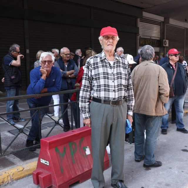 Συντάξεις Μαΐου 2026: Οριστικές ημερομηνίες πληρωμών ανά Ταμείου