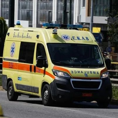 Τροχαίο στη Λιοσίων: Μοτοσικλέτα χτύπησε και εγκατέλειψε 16χρονη - Σε κρίσιμη κατάσταση η νεαρή