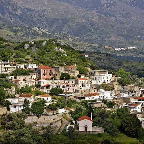 Τα μέρη εκτός Κρήτης όπου οι ντόπιοι μιλούν κρητικά