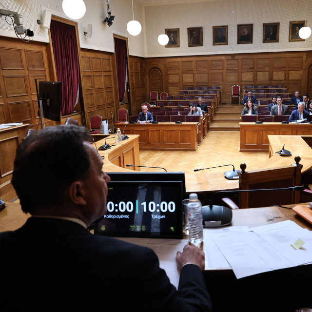 Επιτροπή Δεοντολογίας: Ομόφωνη εισήγηση για άρση ασυλίας Αθανασίου και Χατζηβασιλείου