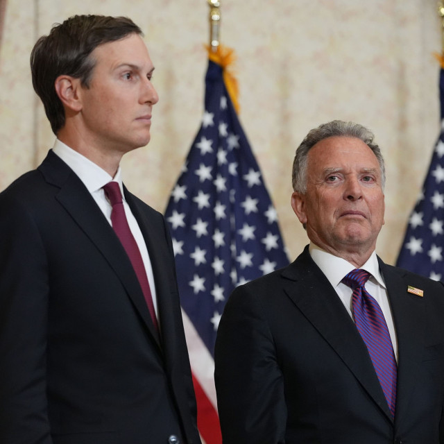 Reuters: Oι Ευρωπαίοι φοβούνται ότι μία βιαστική συμφωνία ΗΠΑ-Ιράν θα γυρίσει μπούμερανγκ