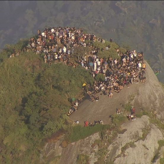 Βραζιλία: Πάνω από 200 τουρίστες εγκλωβίστηκαν σε βουνοκορφή λόγω αστυνομικής επιχείρησης σε φαβέλα