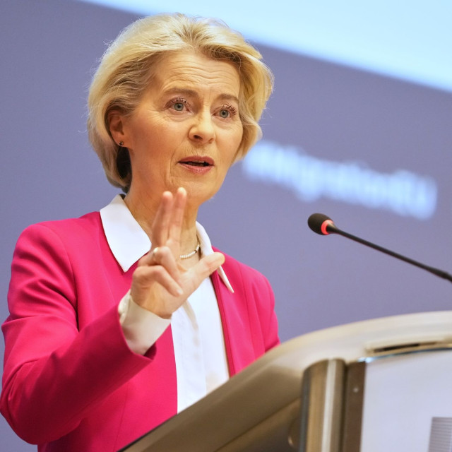 Ούρσουλα φον ντερ Λάιεν: Η Ευρώπη να μην επηρεάζεται από τη Ρωσία, την Τουρκία ή την Κίνα