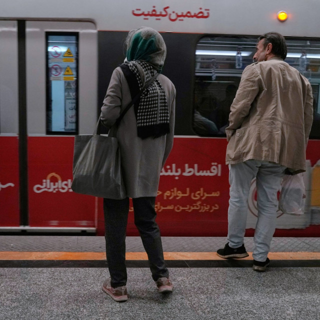 Νέες κυρώσεις των ΗΠΑ στην Τεχεράνη: 14 στόχοι που εδρεύουν σε Ιράν, ΗΑΕ και Τουρκία