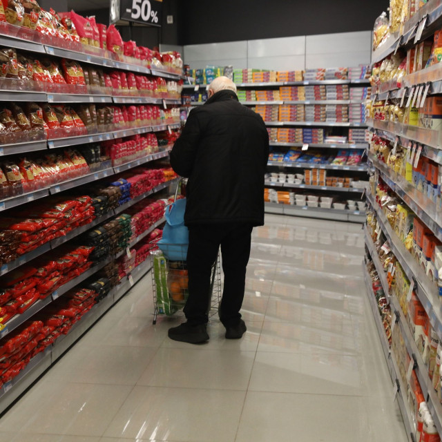 Σούπερ μάρκετ: Συνεχίζεται η κυριαρχία των private label έναντι των επωνύμων