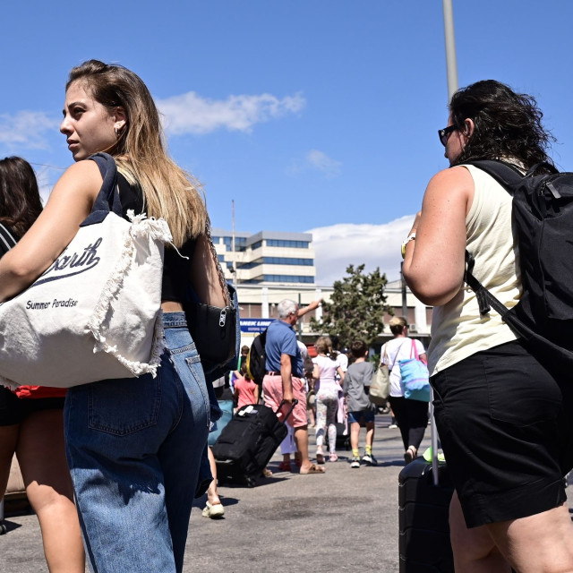 Κοινωνικός Τουρισμός 2026: Κανονικά οι αιτήσεις αναφέρει η ΔΥΠΑ μετά τα πρωινά προβλήματα