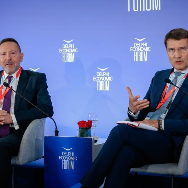 Στουρνάρας: «Θα κάνουμε ό,τι χρειαστεί αν η κρίση επιμείνει» - Αισιοδοξία για σύντομο τέλος πολέμου