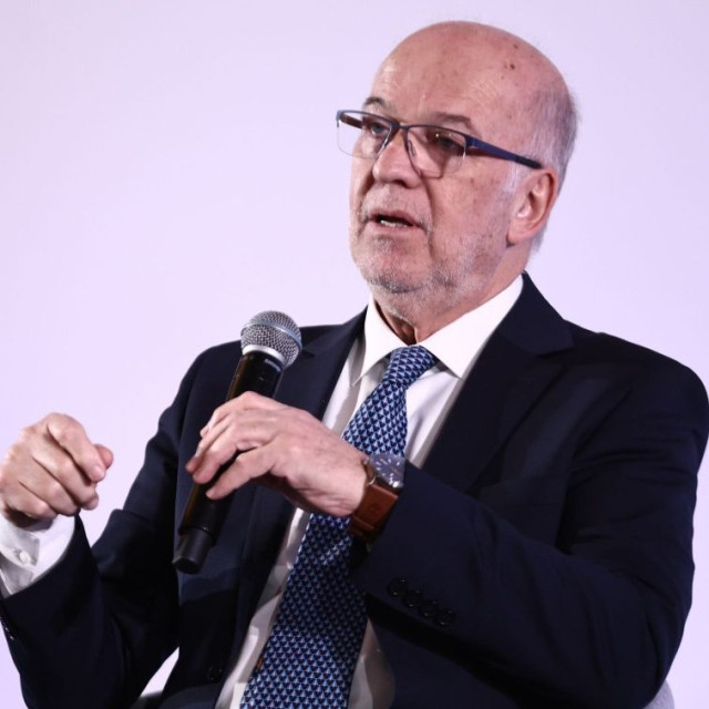 Φλωρίδης: «Έκφραση ραγιαδισμού από ορισμένους ότι θα έρθουν οι ξένοι να μας κάνουν ντα»