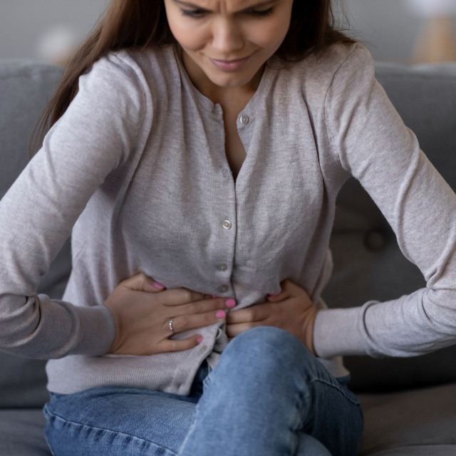 Σύνδρομο Ευερέθιστου Εντέρου: Ποιοι τύποι προβιοτικών βοηθούν - Πόσο να πάρετε