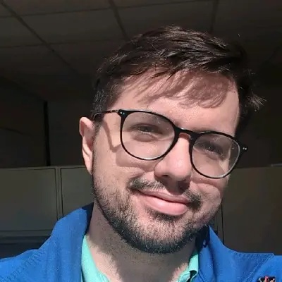 Νεκρός και 12ος επιστήμονας στις ΗΠΑ: Κάηκε μέσα στο Tesla του - Είχε εξαφανιστεί χωρίς κινητό