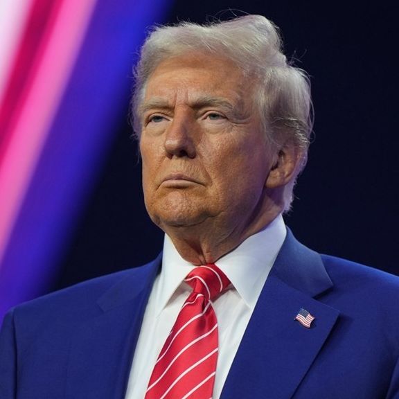 Reuters: Οι ΗΠΑ εξετάζουν «αναστολή» της Ισπανίας από το ΝΑΤΟ - Απόρρητο email του Πενταγώνου