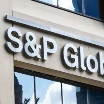 S&P: Επιβεβαίωσε το αξιόχρεο της Ελλάδας ΒΒΒ με σταθερές προοπτικές