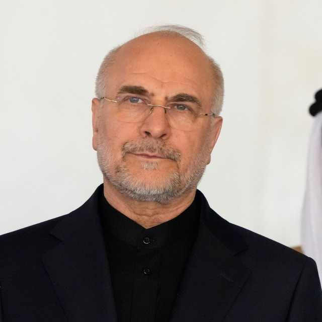 «Χάος» στην ηγεσία του Ιράν: Έντονη φημολογία για παραίτηση Γκαλιμπάφ από τη διαπραγματευτική ομάδα