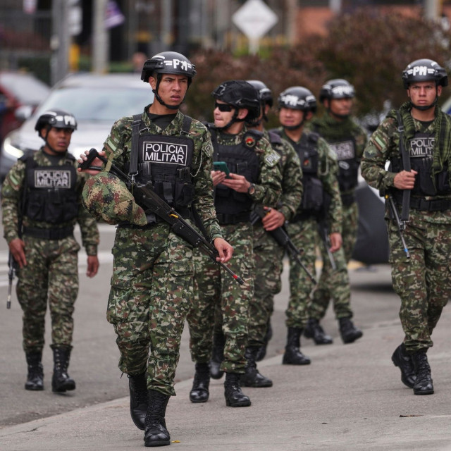 Στρατιωτική συνεργασία μεταξύ Κολομβίας και Βενεζουέλας ενάντια στι ςσυμμορίες