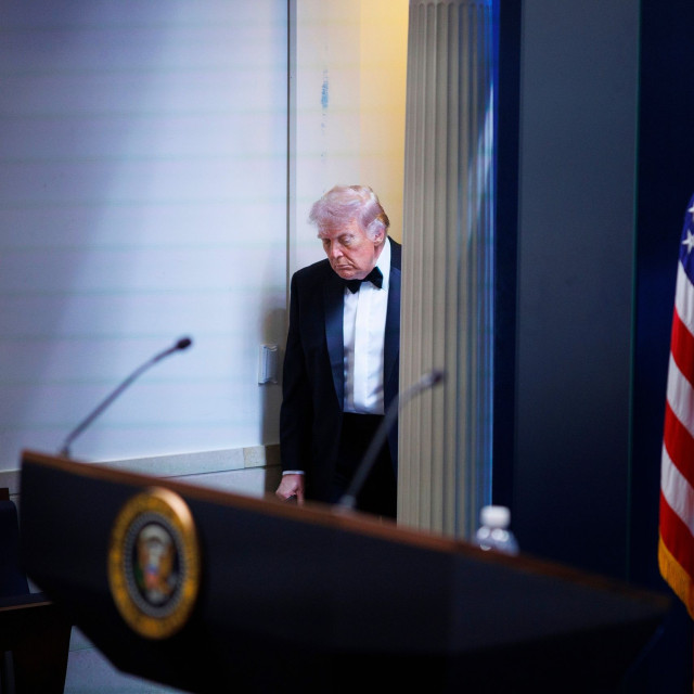 Πυροβολισμοί στο δείπνο ανταποκριτών: Τα πρώτα λόγια του δράστη τη στιγμή της σύλληψης