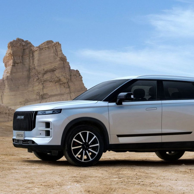 Οι Κινέζοι κάνουν ρεκόρ πωλήσεων στην Ευρώπη