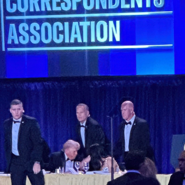 Ένοπλη επίθεση στην Ουάσινγκτον: Σοβαρά ερωτήματα για την ασφάλεια του Τραμπ