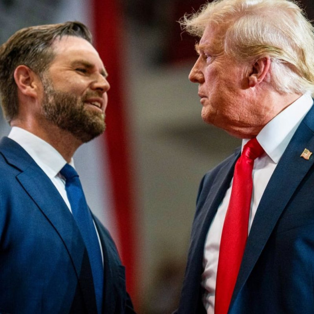 The Atlantic: Ο Βανς αμφισβητεί το Πεντάγωνο σχετικά με την επιτυχία του πολέμου στο Ιράν