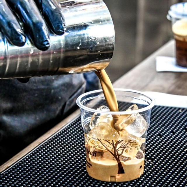 Τι θα συμβεί στο έντερό σας αν κόψετε τον καφέ για δύο εβδομάδες