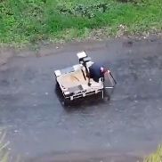 «Γιαγιά, ανέβα»: Ρομπότ στην Ουκρανία μεταφέρει γυναίκα σε ασφαλές σημείο - Βίντεο