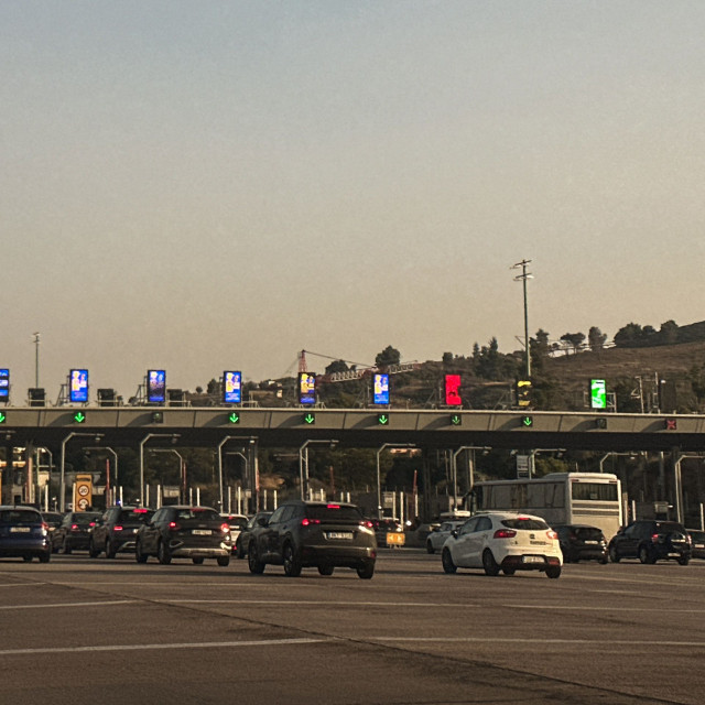 Αυξημένα μέτρα της τροχαίας για την γιορτή της Πρωτομαγιάς- Απαγόρευση κυκλοφορίας των φορτηγών