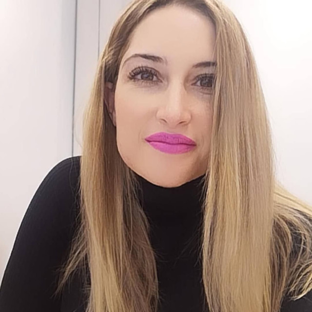 Παλιοσπύρου: Συγκλονιστικές εικόνες από την αποκατάστασή της - «Χτίζω τον εαυτό μου ξανά»