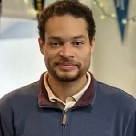 Η viral θεωρία συνωμοσίας για την επίθεση στο δείπνο Τραμπ: Συνδέει τον ύποπτο με ταξίδι στον χρόνο