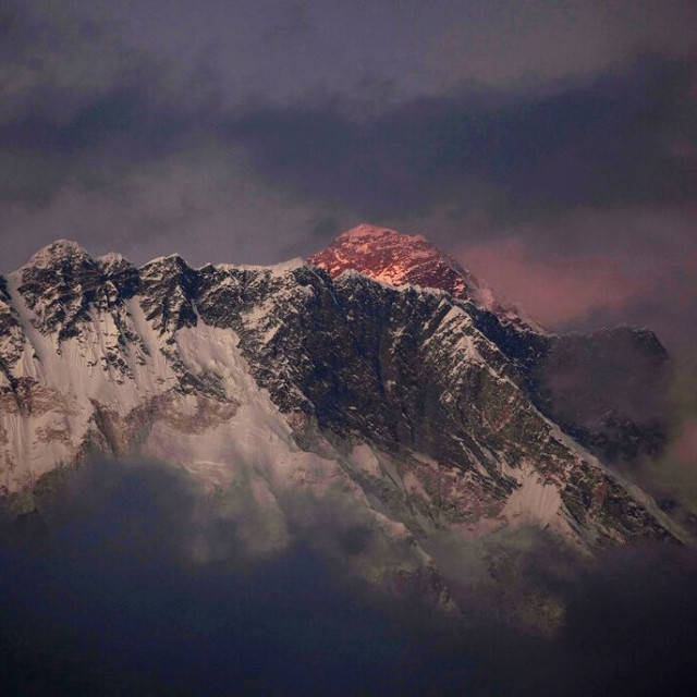 Τα Ιμαλάια «στεγνώνουν»: Σε χαμηλό 20ετίας το χιόνι - Φόβοι για κρίση νερού για 2 δισ. ανθρώπους