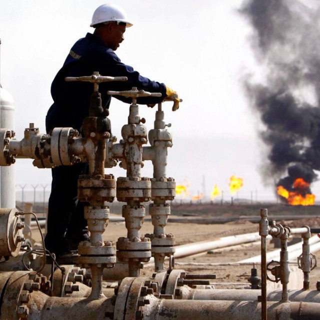 ΟΠΕΚ: Η αποχώρηση των Εμιράτων αφαιρεί 3,2 εκατ. βαρέλια - Το Brent πάνω από τα 110 ευρώ το βαρέλι