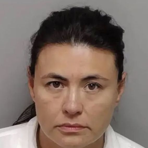 Δασκάλα κατηγορείται ότι επιτέθηκε σεξουαλικά σε 10χρονο