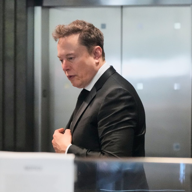 Έλον Μασκ: Τι κατέθεσε στη δίκη που μπορεί να αλλάξει το μέλλον της τεχνητής νοημοσύνης