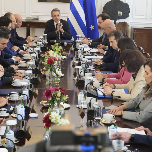 Η γεωγραφία του επιτελικού κράτους: Τροχαία, gov.gr, 112, panic button,36 δισ. του Ταμείου Ανάκαμψης