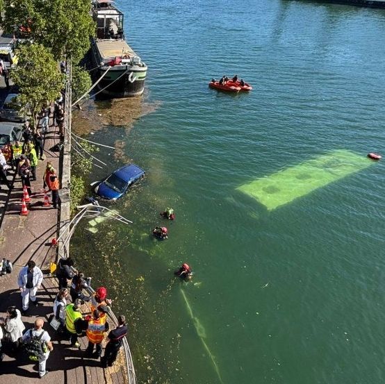 Γαλλία: Λεωφορείο έπεσε στον Σηκουάνα – Μεγάλη επιχείρηση διάσωσης