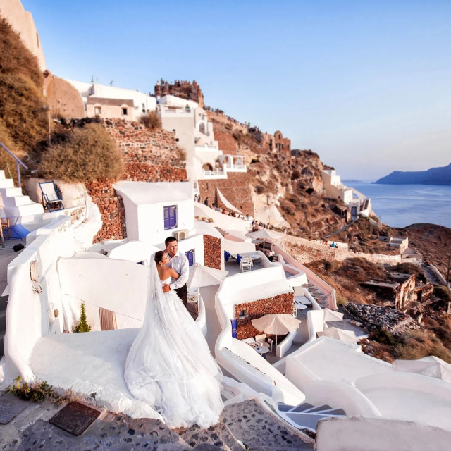 Γαμήλιος τουρισμός: Η Ελλάδα καθιερώνεται ως κορυφαίος προορισμός διεθνώς